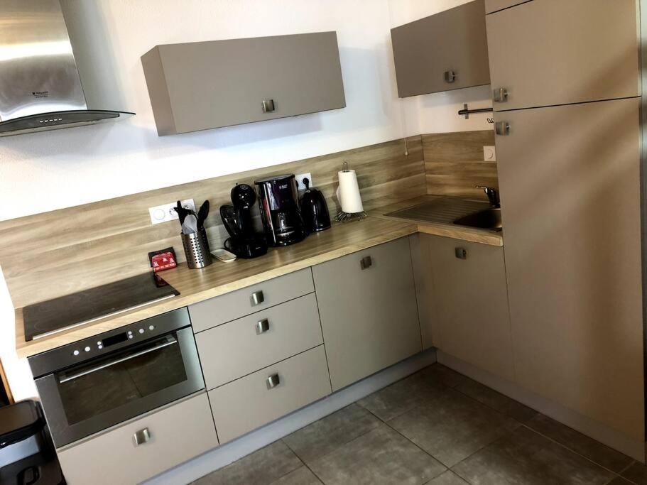 Residence Les Martinets, Grand Studio Vue Degagee, 4 Couchages, Cellier, Meuble De Tourisme 3 Etoiles, Parking Gratuit Chamrousse Zewnętrze zdjęcie